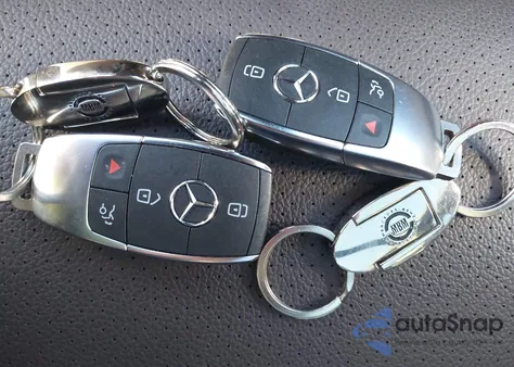 2022 Mercedes-Benz Gle 450 4Matic z USA, uszkodzony, nr VIN 4JGFB5KB2NA686345